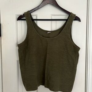 Women’s Medium Old Navy Scoopneck Tank, Olive Green